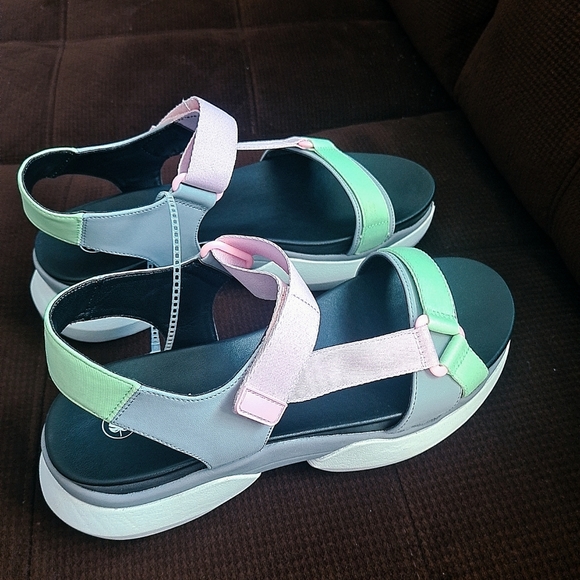 NURTURE  ROAM Multi-color Pastel 1-2”Platform /Block Heel Sandals Sz-10 - Picture 1 of 9